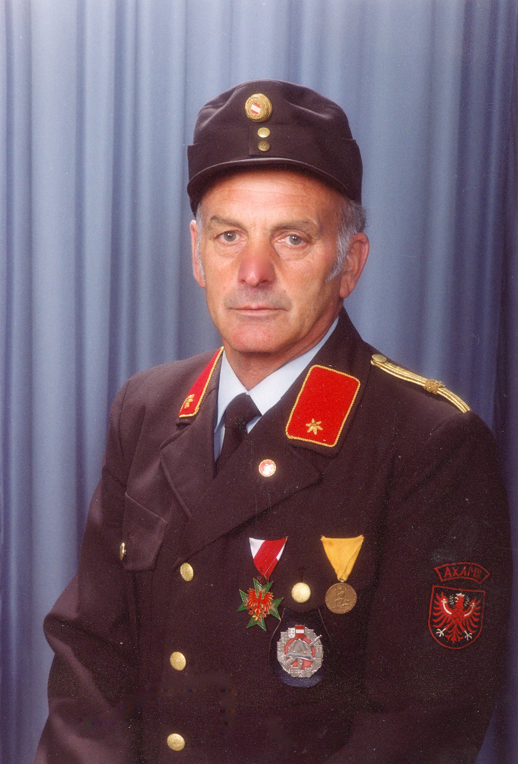 Mehr über den Artikel erfahren Albert Holzknecht verstorben