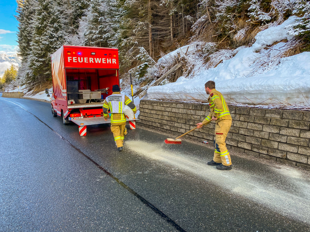 Mehr über den Artikel erfahren Bus verlor Betriebsflüssigkeit
