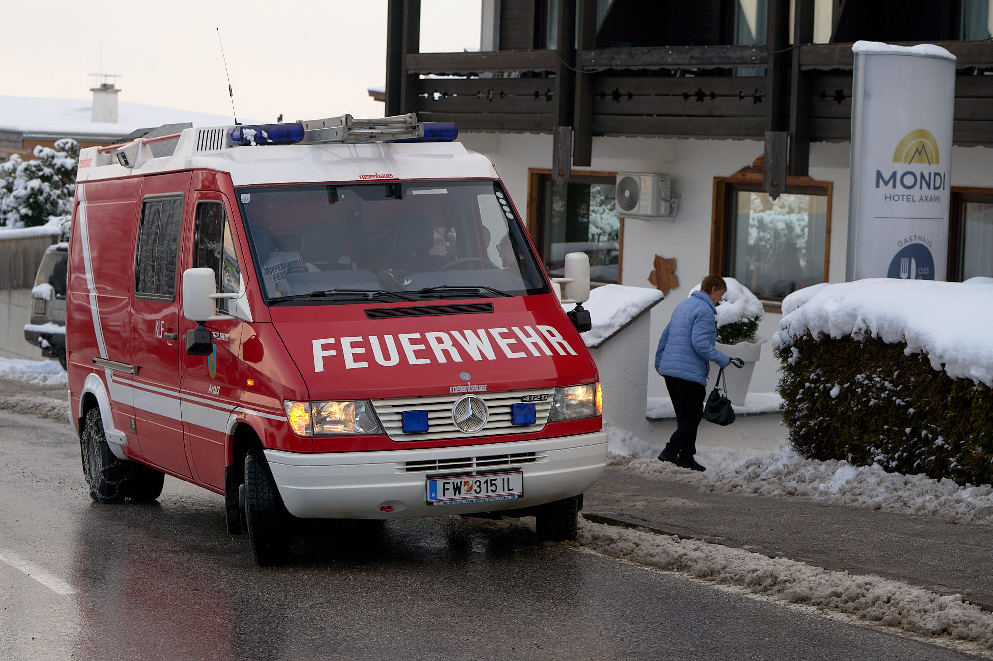 Mehr über den Artikel erfahren Fahrdienst für die Seniorenweihnachtsfeier