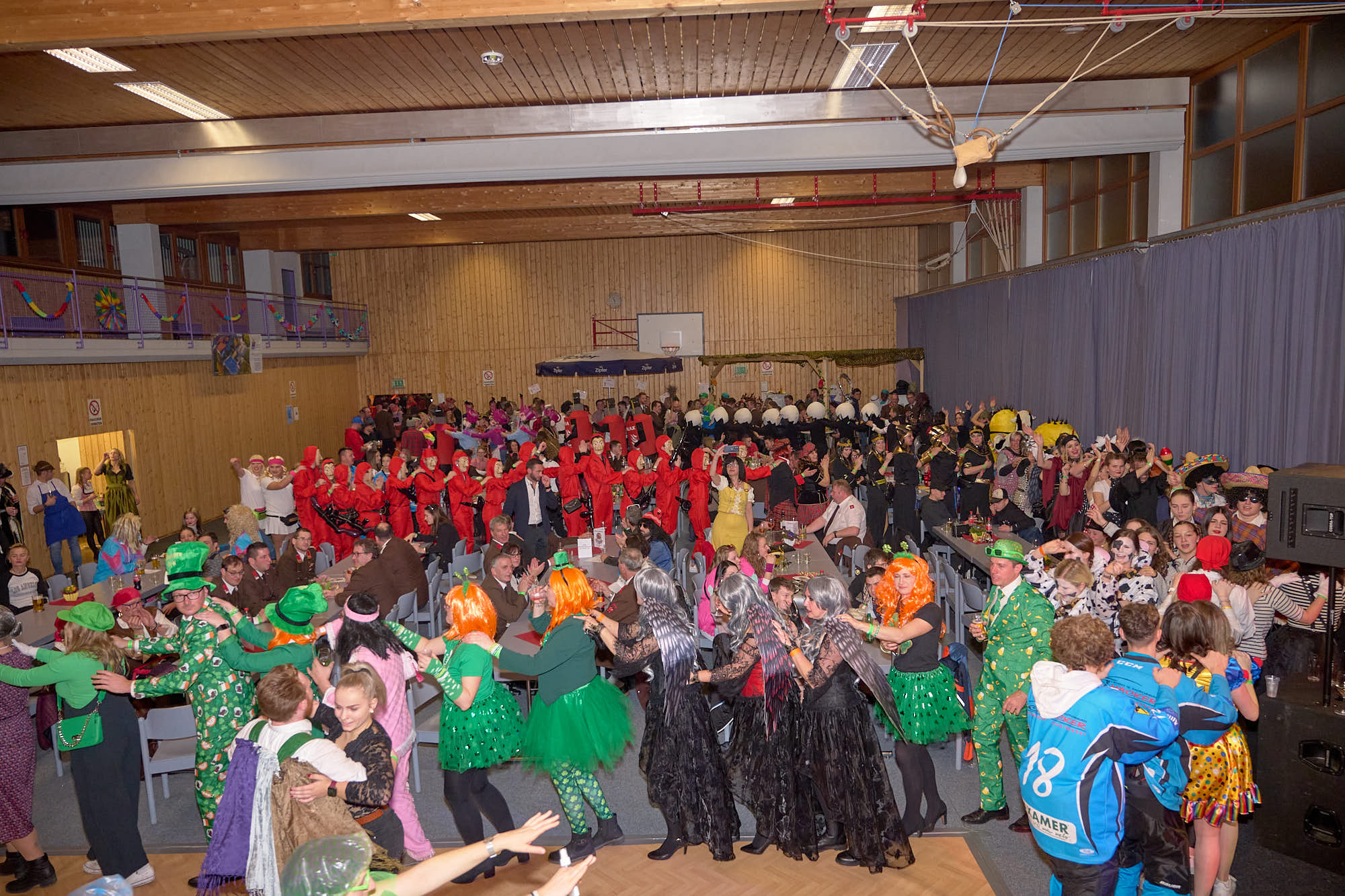 Read more about the article Das war der Feuerwehrball 2023