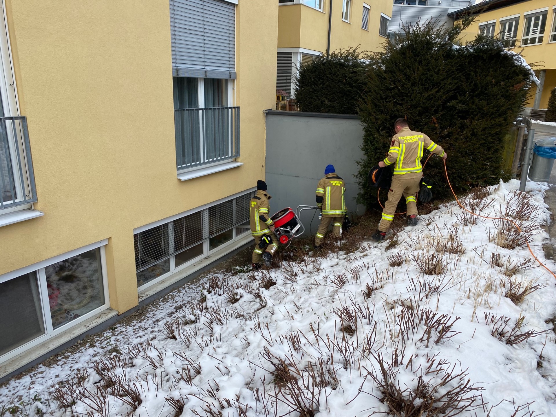 Mehr über den Artikel erfahren Brandmeldealarm im Altersheim