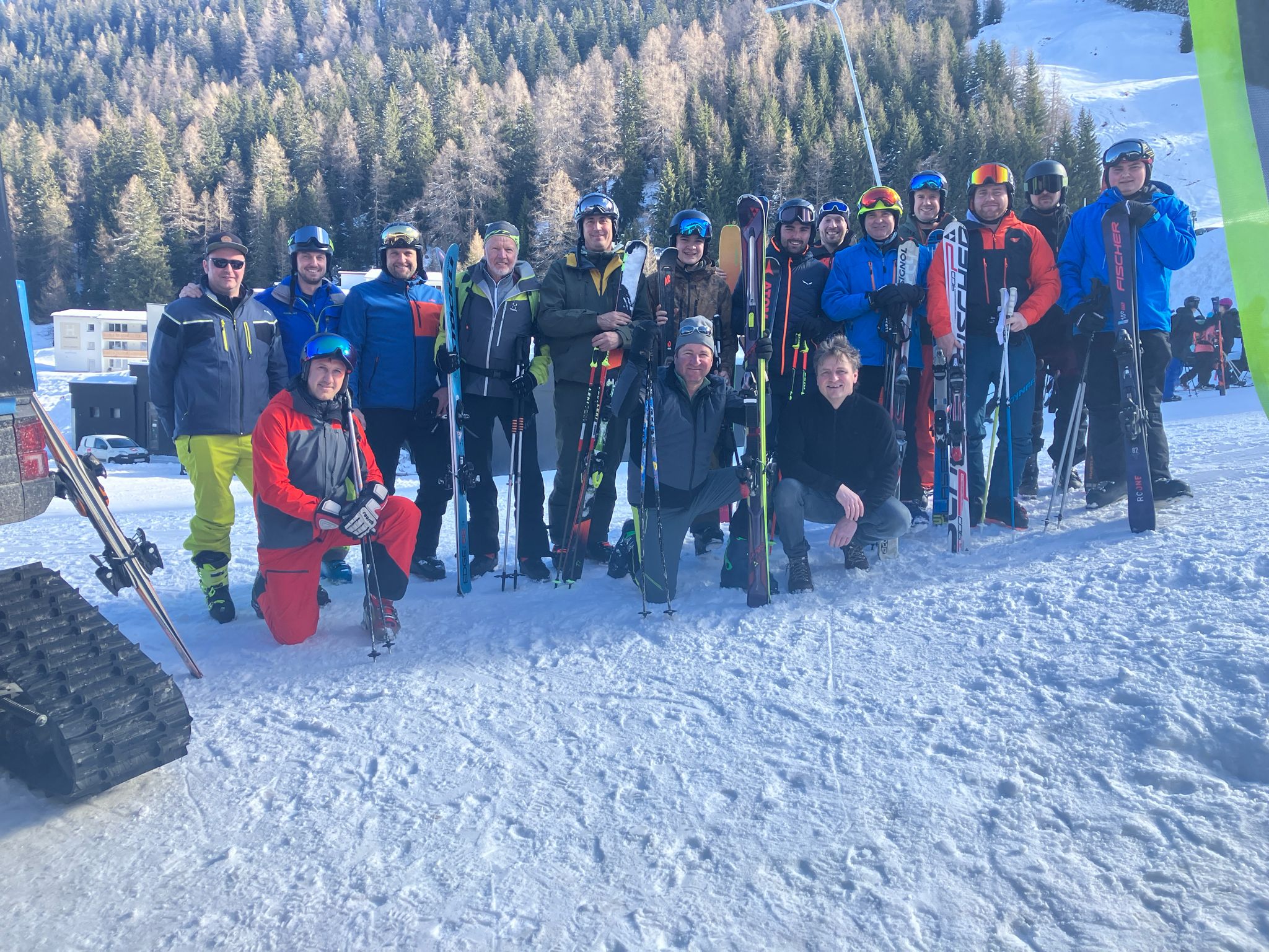 Mehr über den Artikel erfahren Skitag 2024