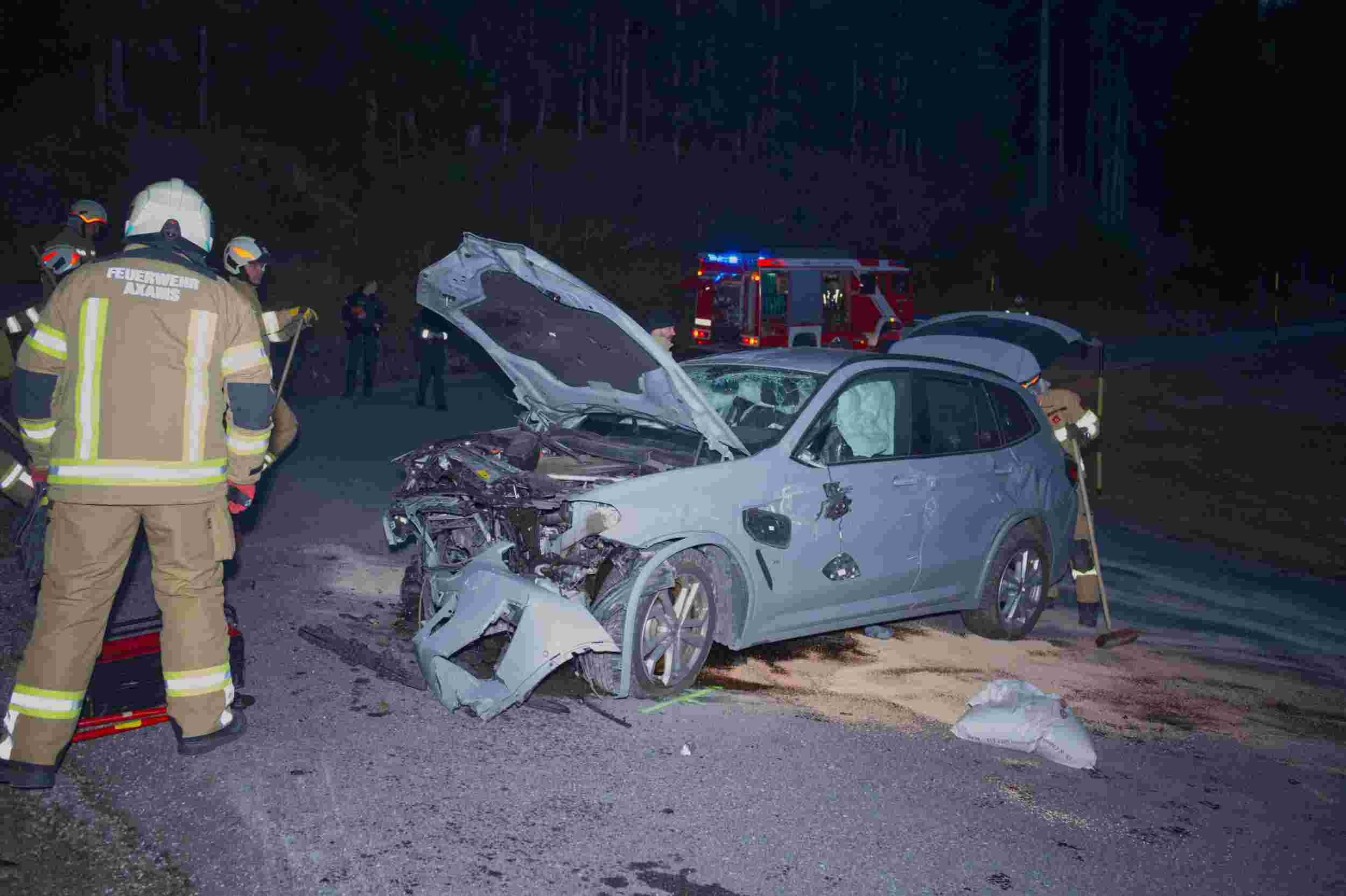 Mehr über den Artikel erfahren Aufräumen nach Verkehrsunfall