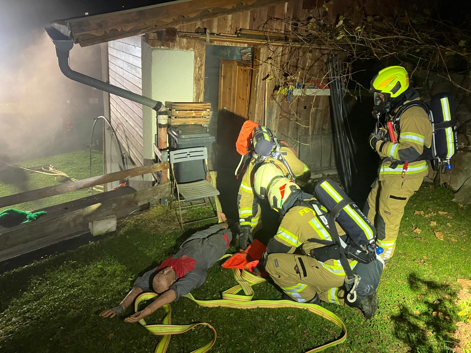 Mehr über den Artikel erfahren Übung 2. Zug